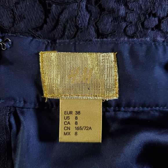 H&M Spring Set Top & Skirt - Picture 5 of 6